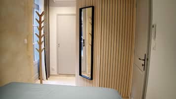 1 soverom, strykejern/-brett, reiseseng for barn og wi-fi