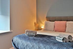 2 chambres, fer et planche Ă repasser, Wi-Fi gratuit, draps fournis