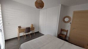 1 Schlafzimmer, Bügeleisen/Bügelbrett, WLAN
