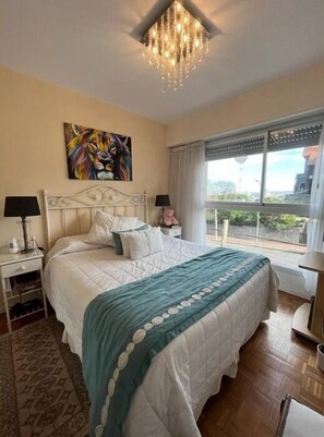 2 soverom, strykejern/-brett, wi-fi og sengetøy