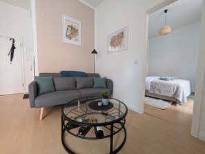1 Schlafzimmer, Reisekinderbett, WLAN, Bettwäsche