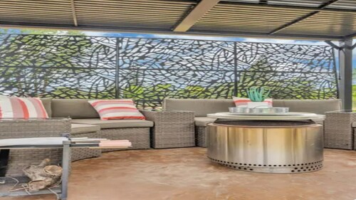 Granite Bay Getaway - Relaxing oasis with Jacuzzi.