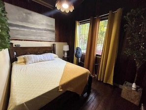 4 camere, Wi-Fi gratuito, lenzuola
