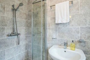 Bruser, hårtørrer, Shampoo