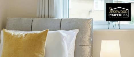 3 chambres, fer et planche Ă repasser, Wi-Fi, draps fournis