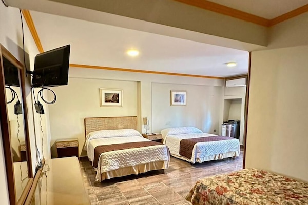 Triple Room | Free WiFi