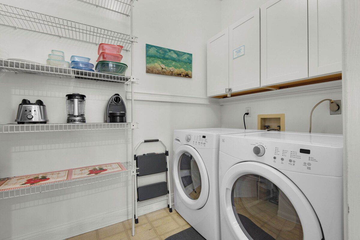 Photo 30 of 🏖️Crystal Beach Cottage-Private Beach Access-Dog Friendly🐾Beachwood Bliss