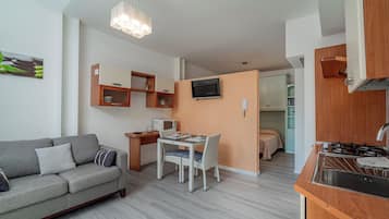 Monolocale Standard, 1 letto matrimoniale | Area soggiorno