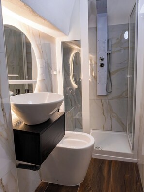 Deluxe Apartment, City View | 1 bedroom, free WiFi - Residenza Spinelli (Naples)