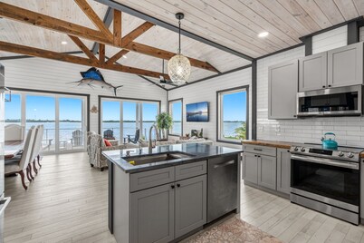 Boater's paradise-Private Island-Water-front-Close to Sebastian Inlet-Pets okay