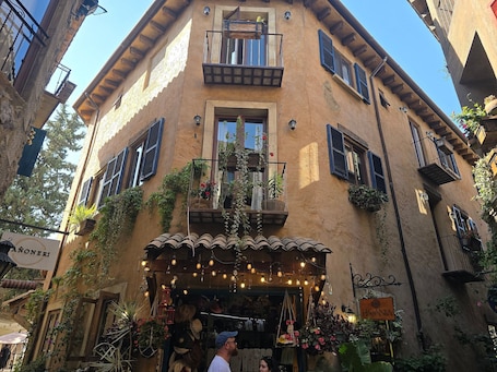 Apartment | Exterior