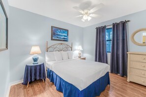 2 makuuhuonetta, silitysrauta/-lauta, ilmainen Wi-Fi, vuodevaatteet