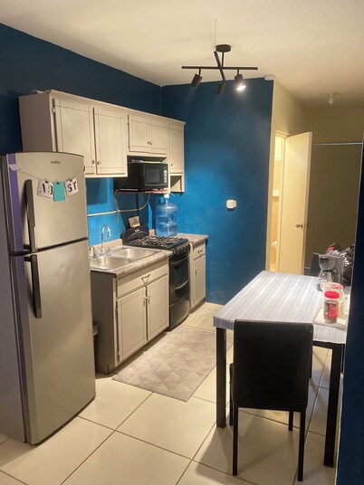 Private 2BR Condo 7 Mins From Border-crossing Station