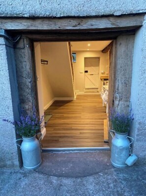 Exterior detail - Cosy, comfy & tranquil farm cottage with log fire & country walks from the door (Talgarth)