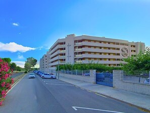 Appartement, 2 chambres, accessible aux personnes à mobilité réduite, terrasse | Extérieur