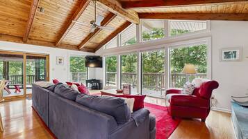 Télévision, lecteur de DVD, vidéothÚque