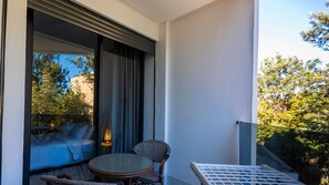 Outdoor dining - Acacia Studio Casablanca 04 (Casablanca)