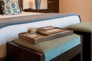 1 chambre, fer et planche à repasser, accès au Wi-Fi (inclus)