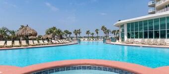Gorgeous Lush 2 Bedroom Condo with Amazing Views and Endless Amenities
