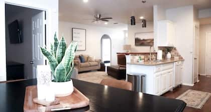 West Side Raider Modern Comfort