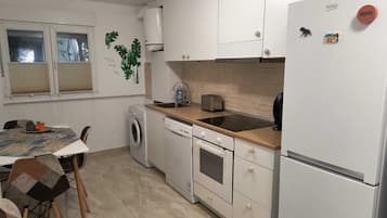 Microwave, oven, stovetop