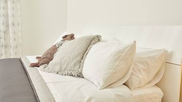 2 chambres, bureau, Wi-Fi gratuit, draps fournis