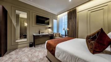 In-room safe, desk, soundproofing, iron/ironing board