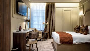In-room safe, desk, soundproofing, iron/ironing board