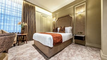 In-room safe, desk, soundproofing, iron/ironing board