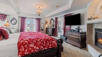 6 habitaciones, escritorio y tabla de planchar con plancha