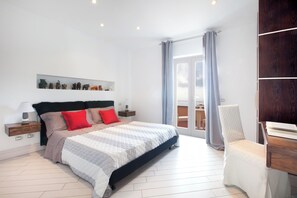 5 camere, una cassaforte in camera, ferro/asse da stiro