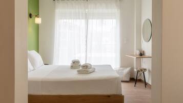 1 bedroom, desk, iron/ironing board, free WiFi