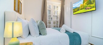 Angel x Kings Cross Rooms