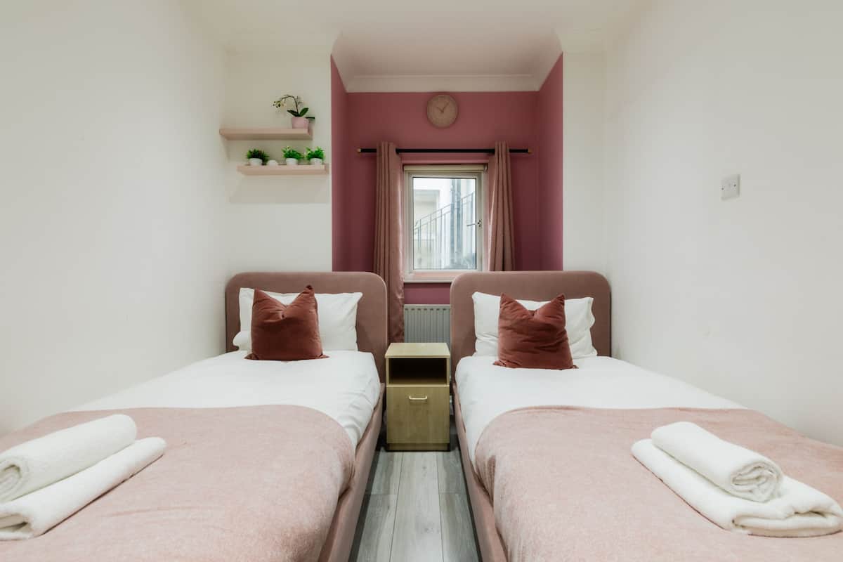 2 bedrooms, desk, laptop workspace, iron/ironing board