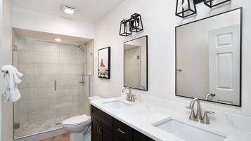 Handtücher, Toilettenpapier