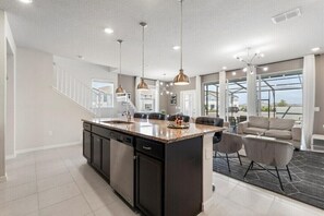 Interior - 5 BD/ 4.5 BA/ Windsor Island (993 PD) (Davenport)