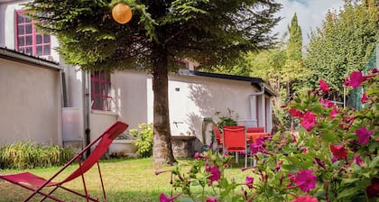 House with garden and parking 1 min from Grenoble