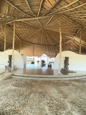 Living area - Aiwa Hotel  (Manaure)