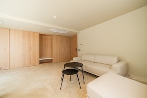 Free minibar items, in-room safe, free WiFi, individually decorated - Asfiya Sea View Hotel (Kas)