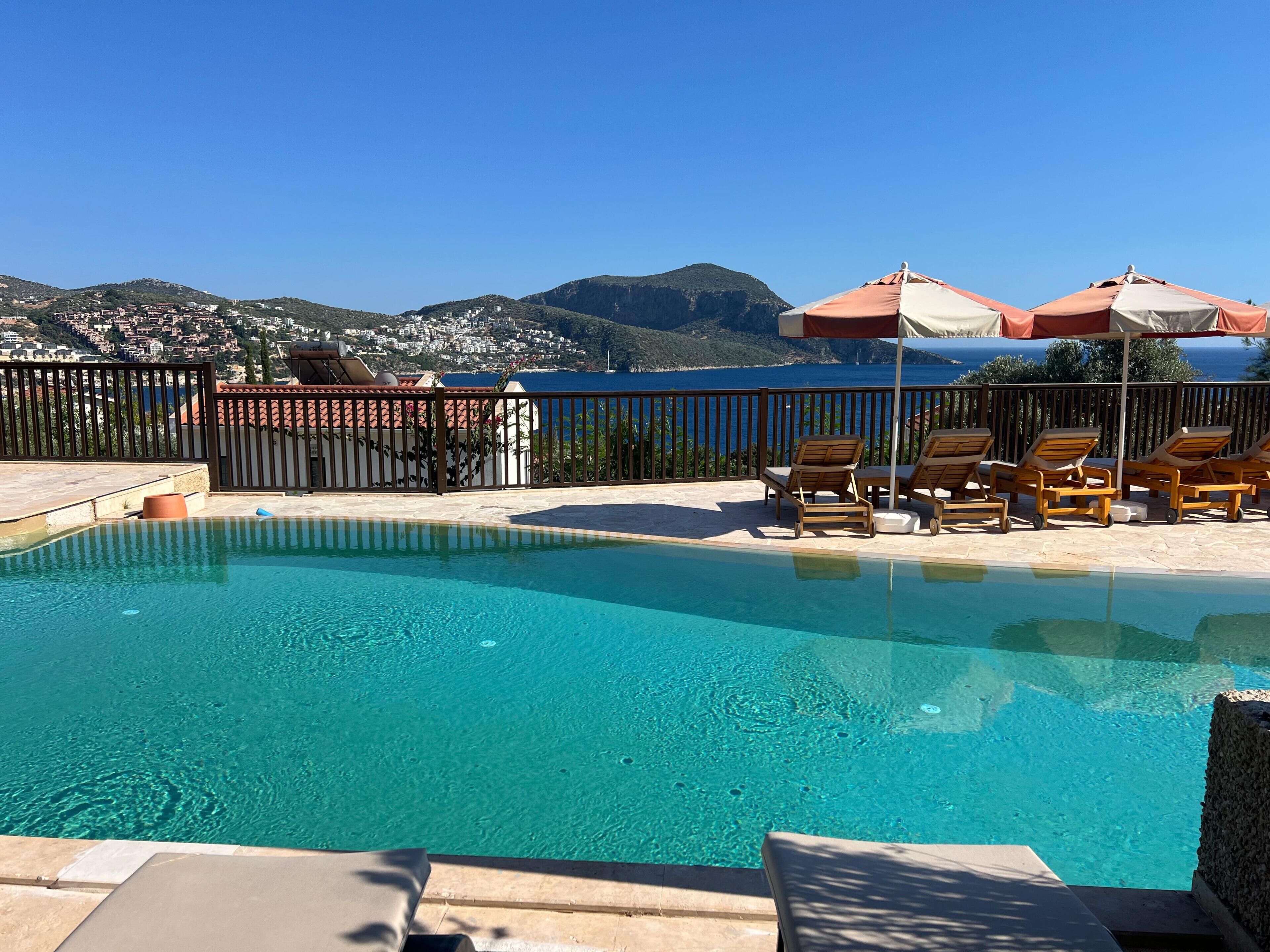 Superior Double Room, Pool View | Water view