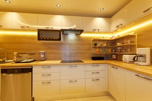 Fridge, microwave, oven, stovetop - Duplex Marrakech (Marrakech)