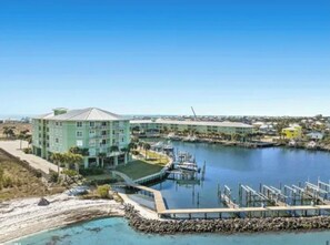 Marina - Cozy 2-bedroom condo on the bay near Gulf Shores with fishing and beach access (Gulf Shores)