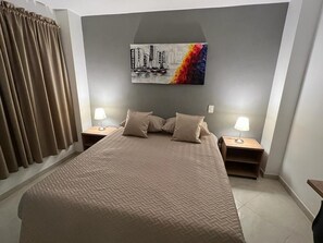 Comfort Apartment, Balcony, City View - AMOBLADO LOS MOLINOS (Medellín)