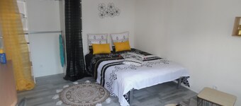 Rent chalet in our property you will be autonomous and has dispo a parking lot