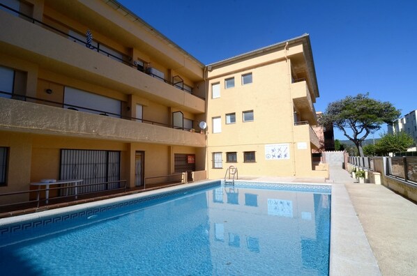 Apartment | Kolam renang | Kolam renang terbuka