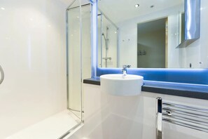 Bathroom - Student Only Home Park (Bournemouth)