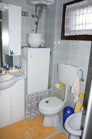 Doccia, bidet