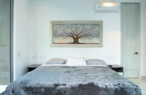 2 bedrooms, free WiFi, bed sheets, wheelchair access