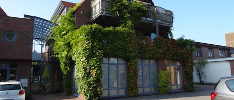Apartment | Exterior