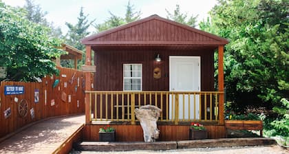 NEW! #1 ~ Modern Hunting One Room Cabin ~ Wheelchair Accessible